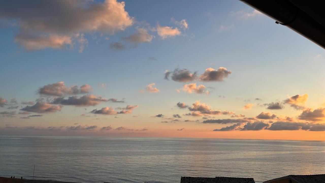 Costal Apartment Glyfada  Exteriör bild